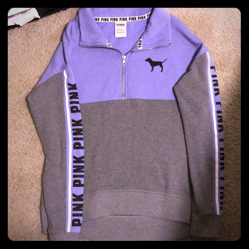 🎀 PINK Sweatshirt 🎀